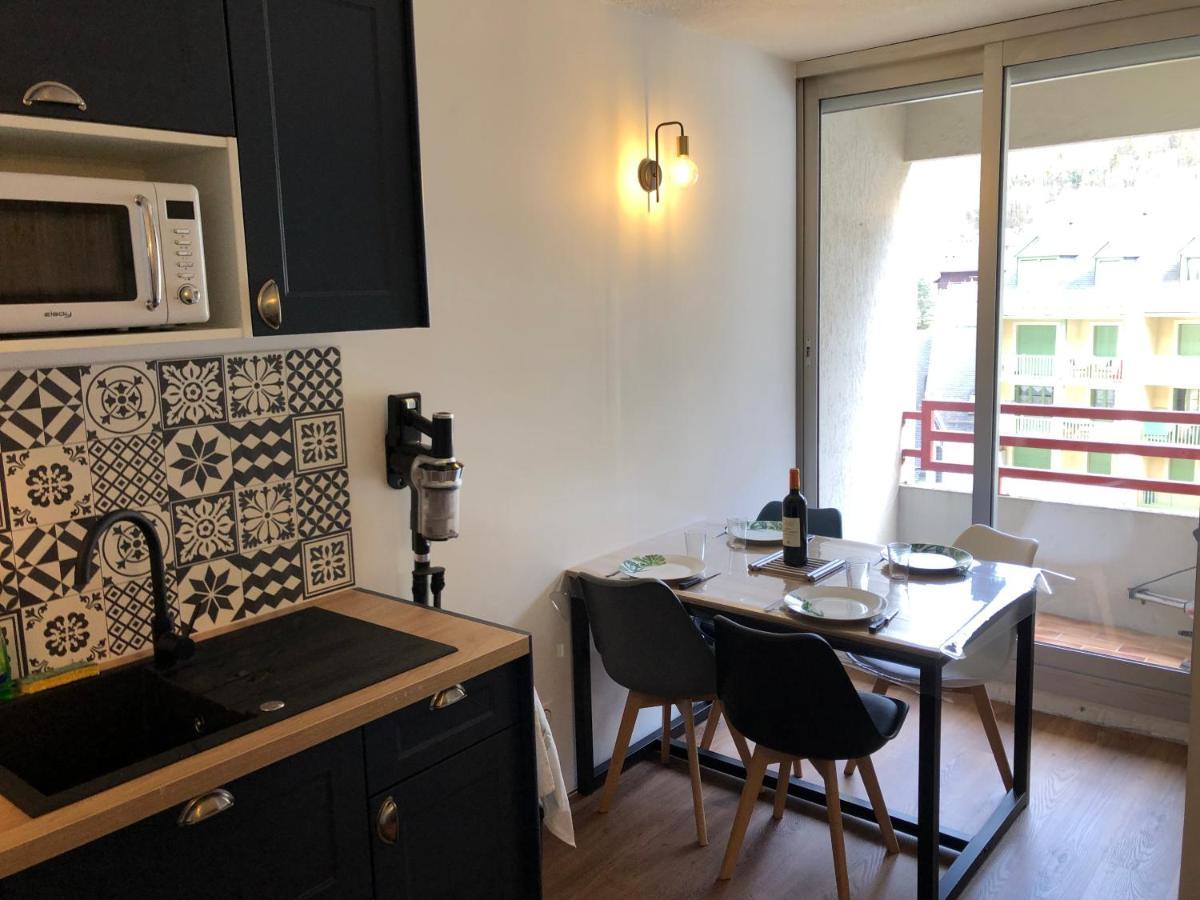 Appart Au Coeur De La Ville Cauterets Ngoại thất bức ảnh